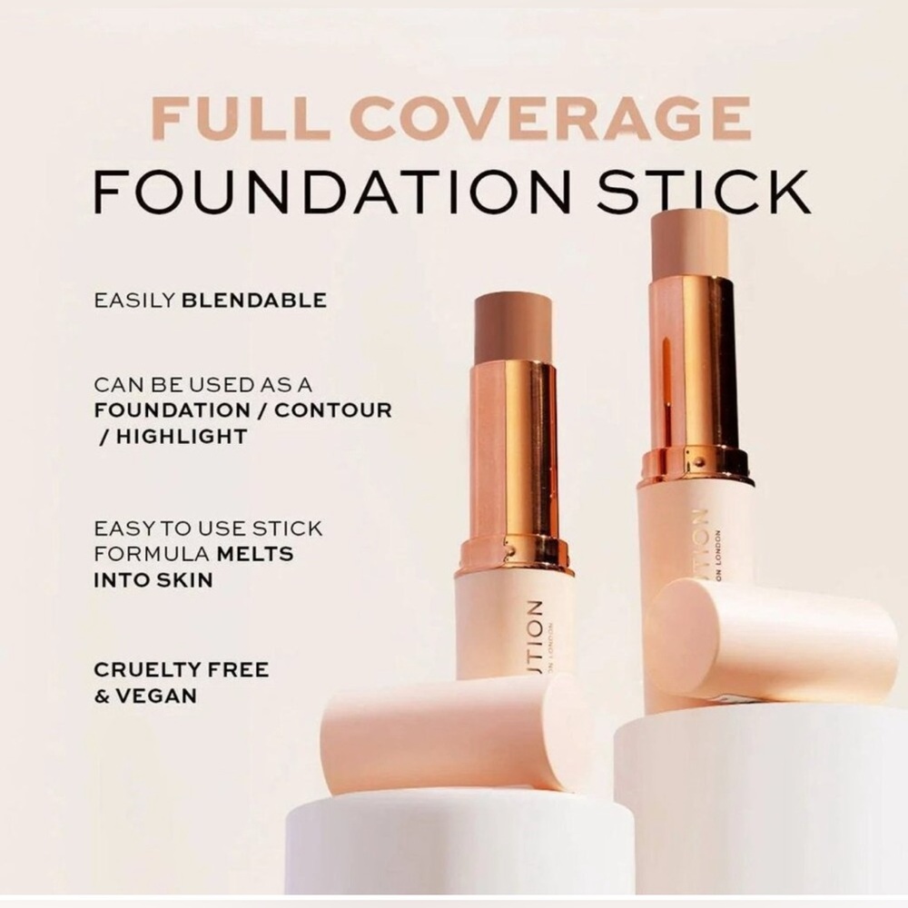Makeup Revolution Foundation Stick - F4 Beige - Picture 2 of 5